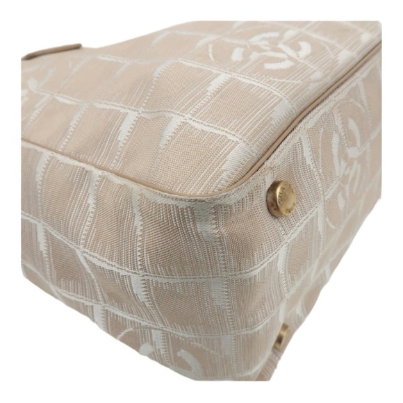 Authentic Chanel New Travel Line Tote - Picture 9 of 16